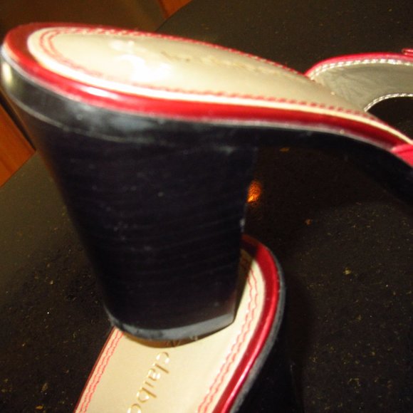 LIZ CLAIBORNE WOMEN'S HIGH HEEL SANDAL RED PATENT - Picture 6 of 8